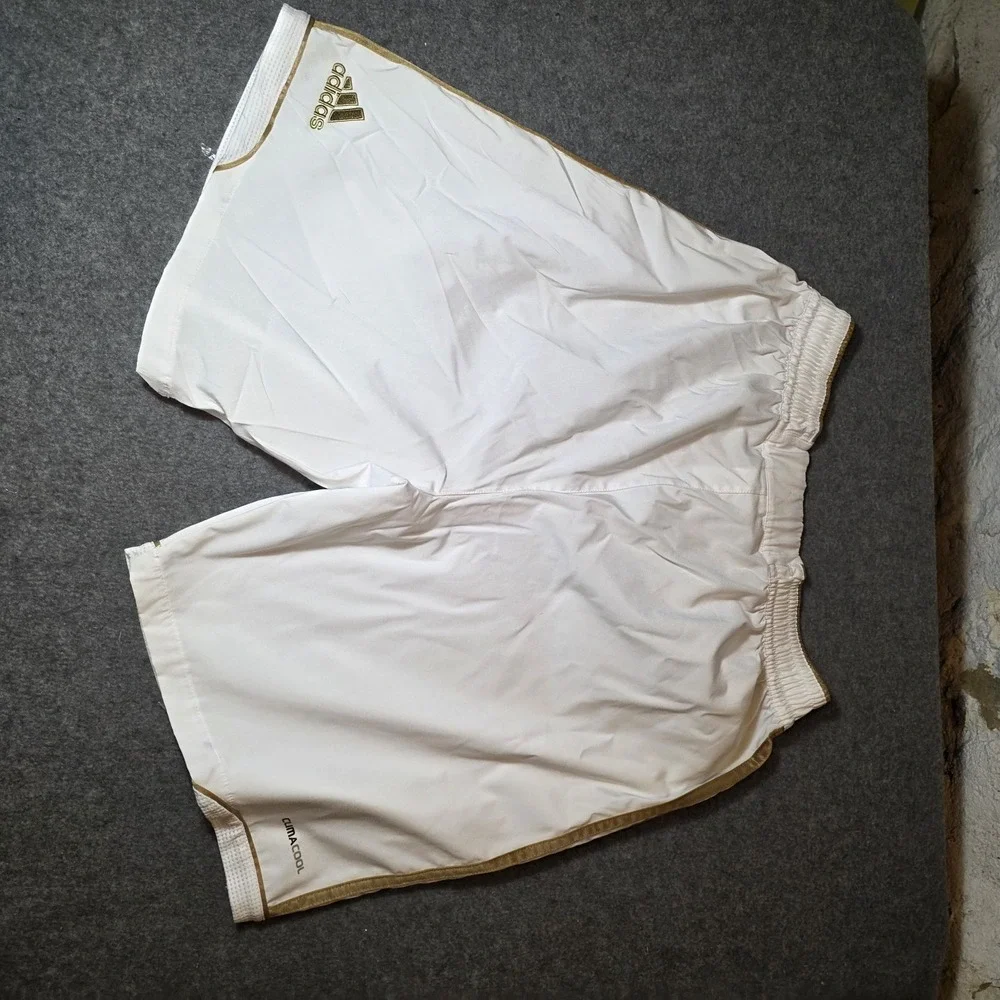 Adidas Real Madrid Home Shorts 2011-2012 Large C1